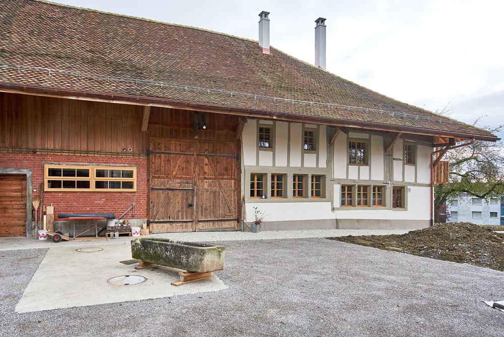 Hochstudhaus Oberglatt